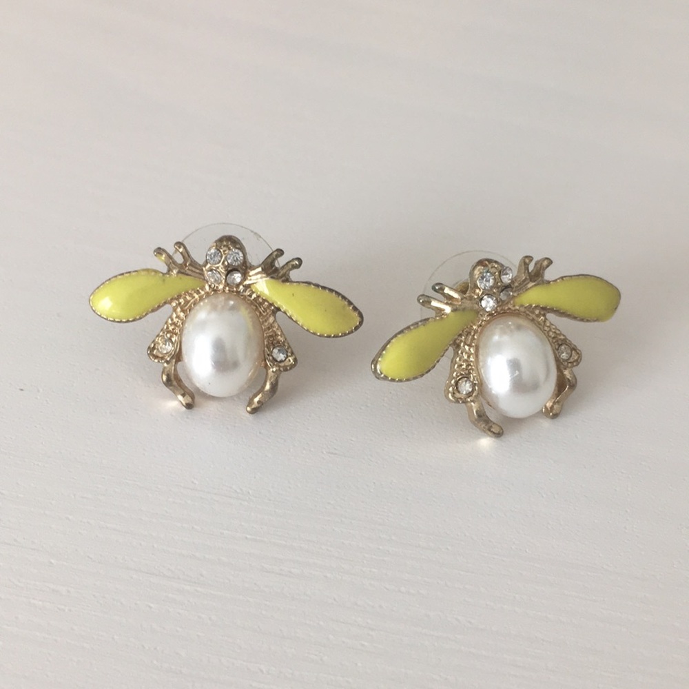 Bee Earrings with Pearl Detail